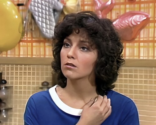 Joyce dewitt three s - dewitt', "three's